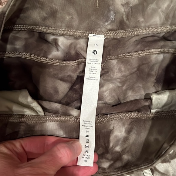 Lululemon Ready to Rulu Joggers - Picture 4 of 7